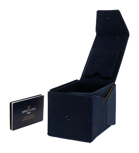 Breitling SuperOcean Heritage II 44 UB2030 Image 4